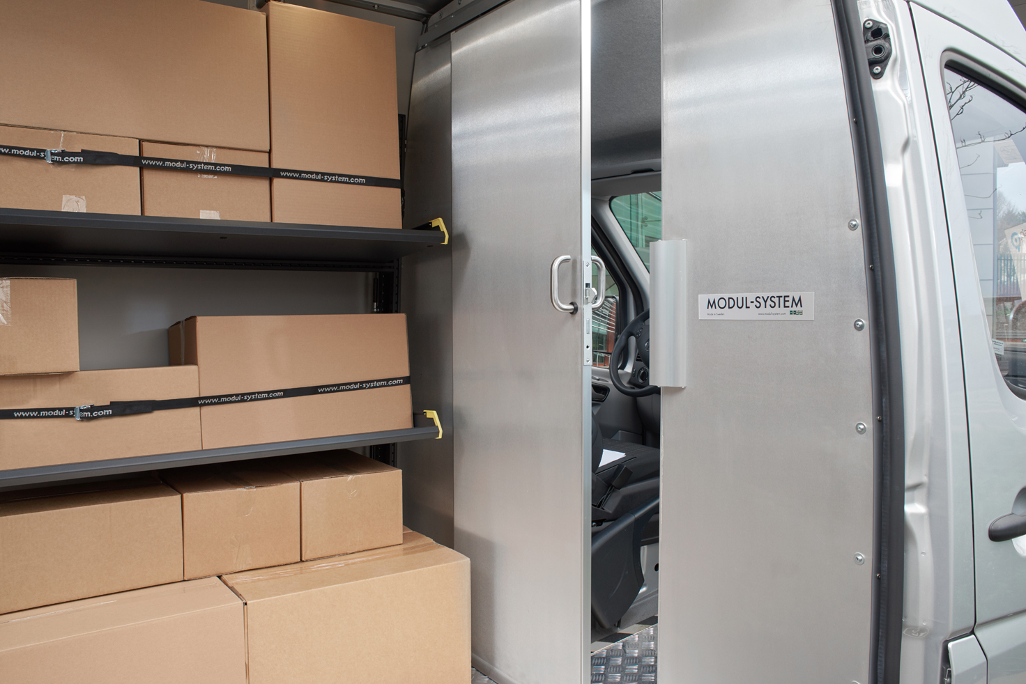 Modul-Express legborden met pakketten