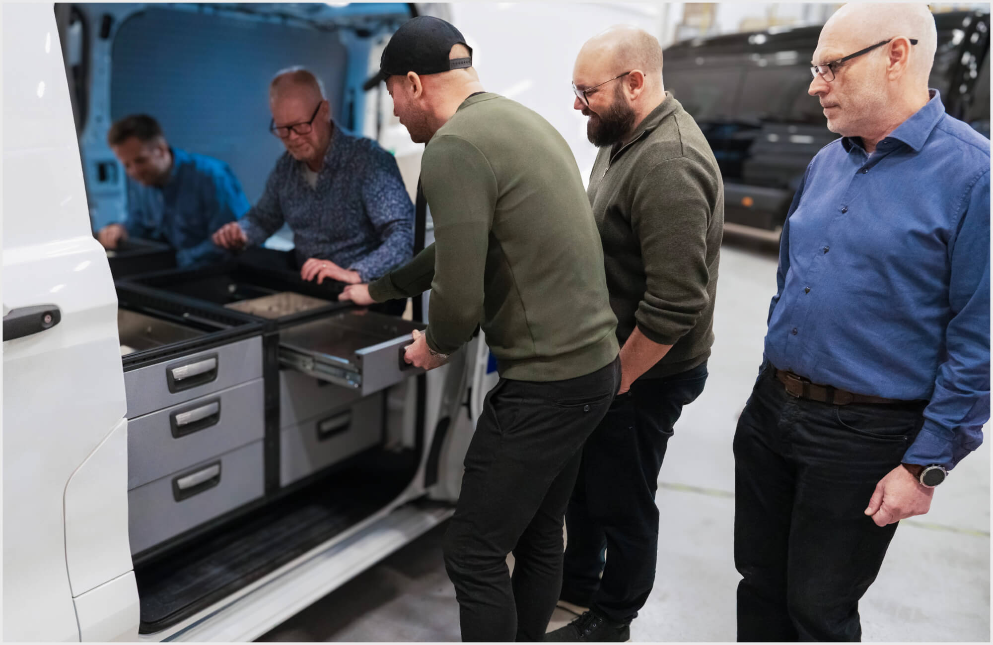 Hoe Modul-System duurzame opbergoplossingen voor bedrijfsvoertuigen ontwerpt